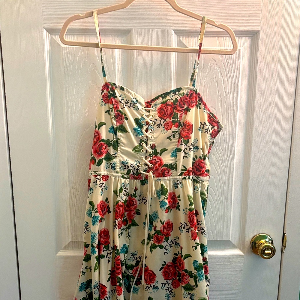 Floral Lace-Up Dress with Red Roses